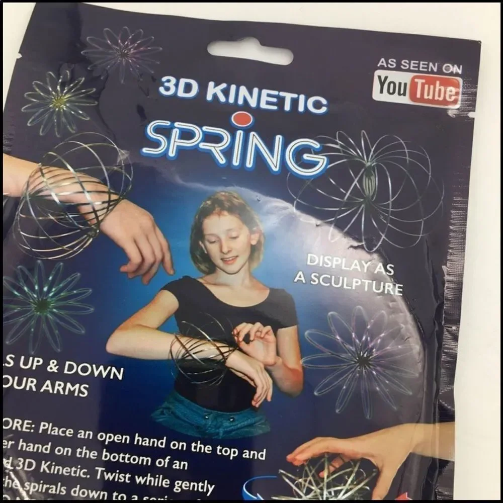 3D Kinetic Spring Toy Interactive Play As Seen On TV NEW Set Of (2) Gift
